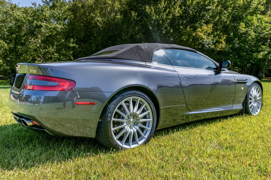 2007 Aston Martin DB9 - Image 16 of 31