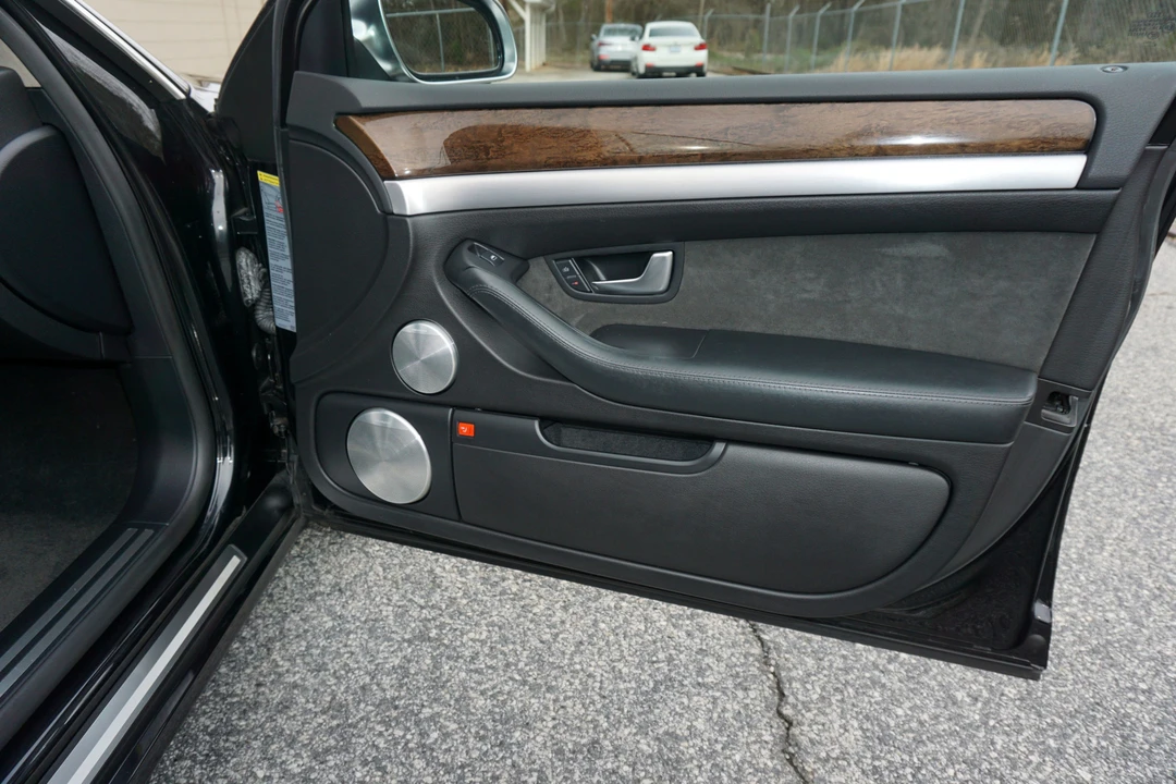 2007 Audi D3 S8 - Image 17 of 31