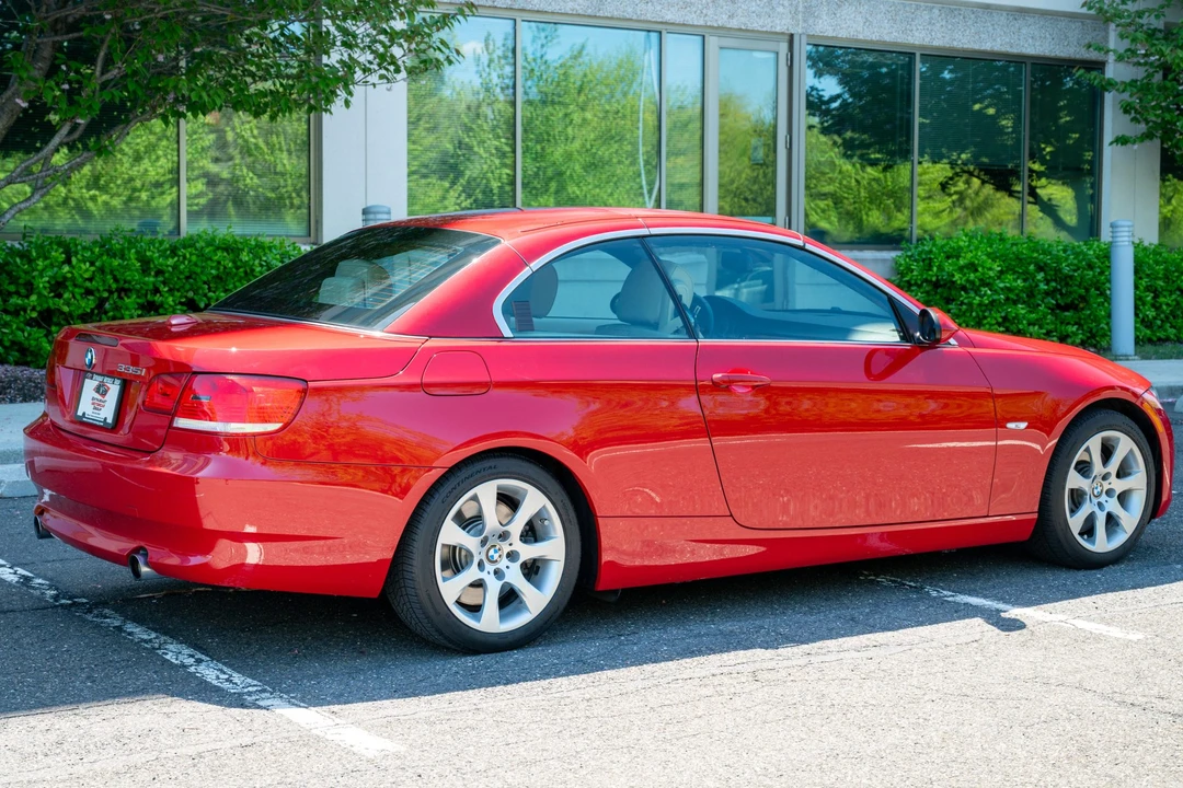 2007 BMW E93 335i Convertible - Image 12 of 31