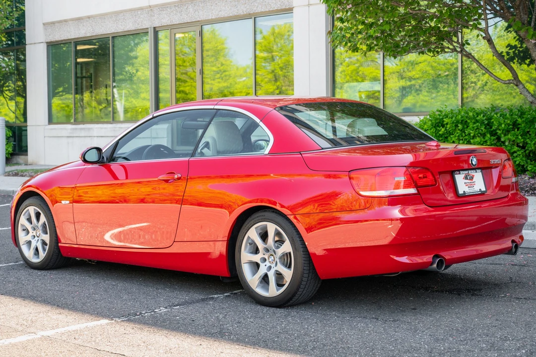 2007 BMW E93 335i Convertible - Image 14 of 31
