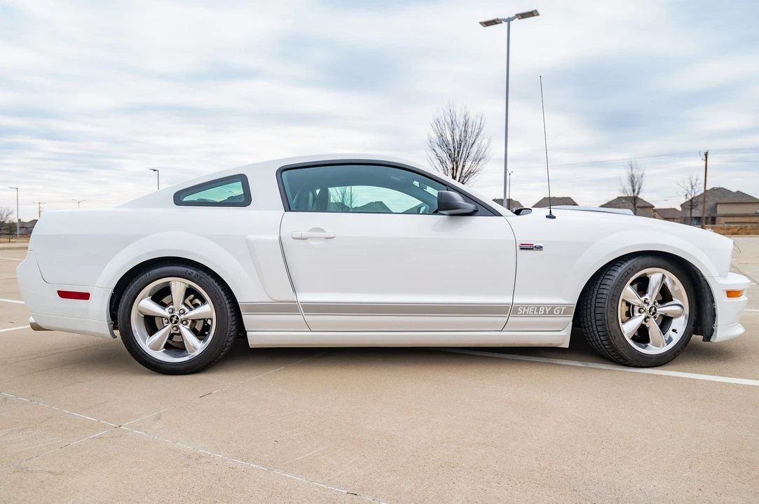 2007 Ford S197 I Shelby Mustang CS6/8 & GT & GT-H & Terlingua - Image 7 of 31