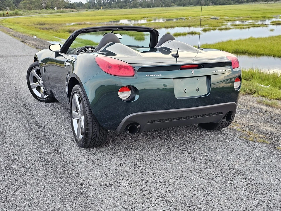 2007 Pontiac Solstice GXP - Image 17 of 31