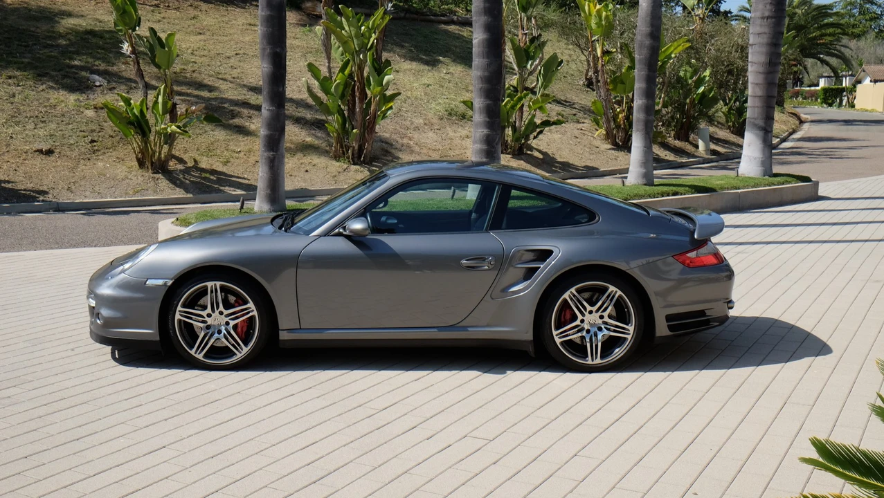 2007 Porsche 997 Turbo - Image 15 of 31