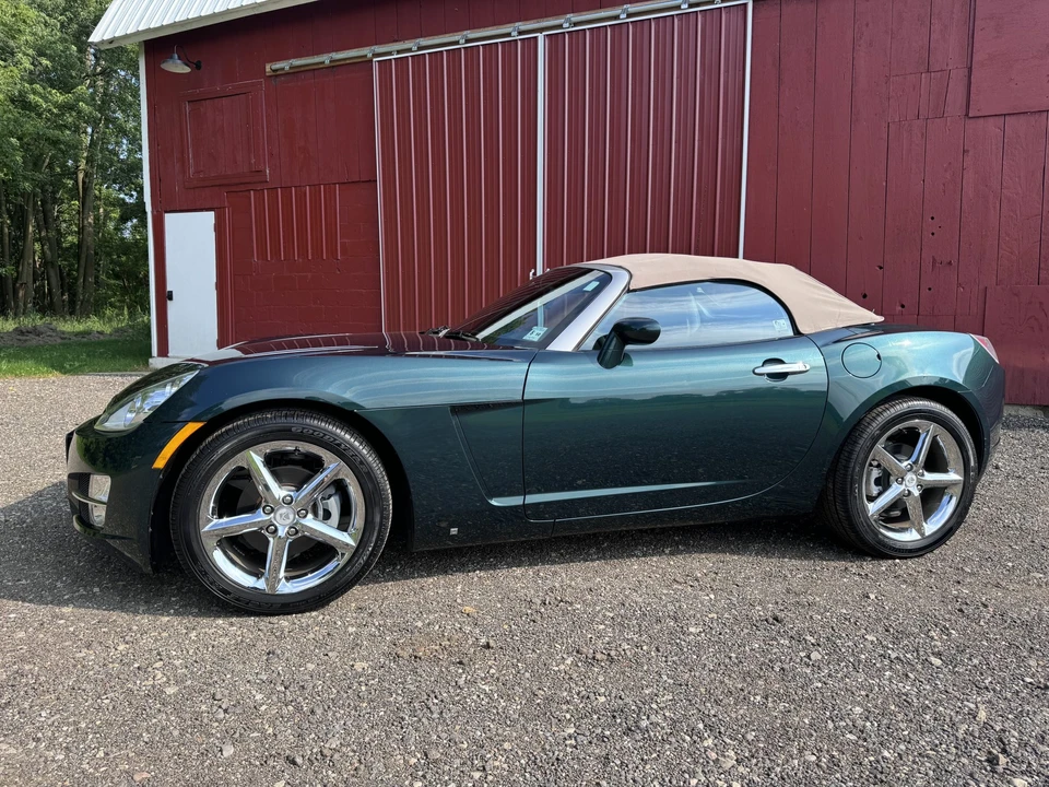 2007 Saturn Sky - Image 5 of 31