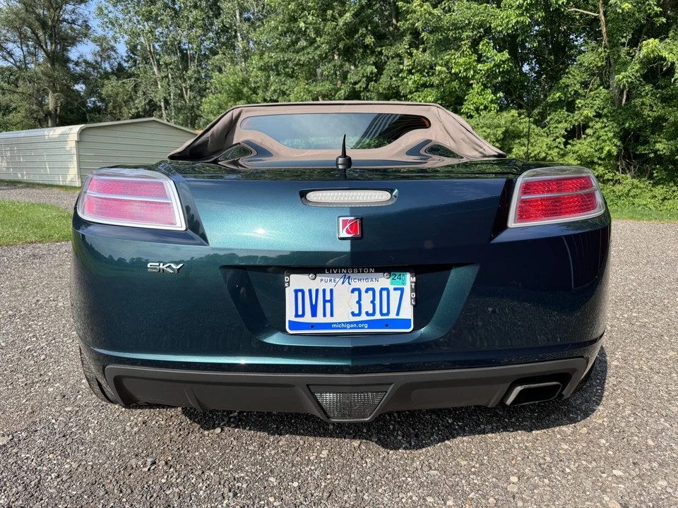 2007 Saturn Sky - Image 9 of 31