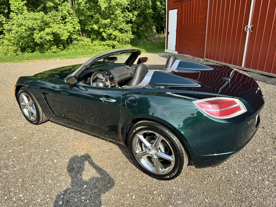 2007 Saturn Sky - Image 20 of 31