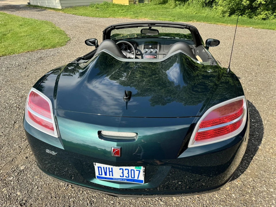 2007 Saturn Sky - Image 26 of 31