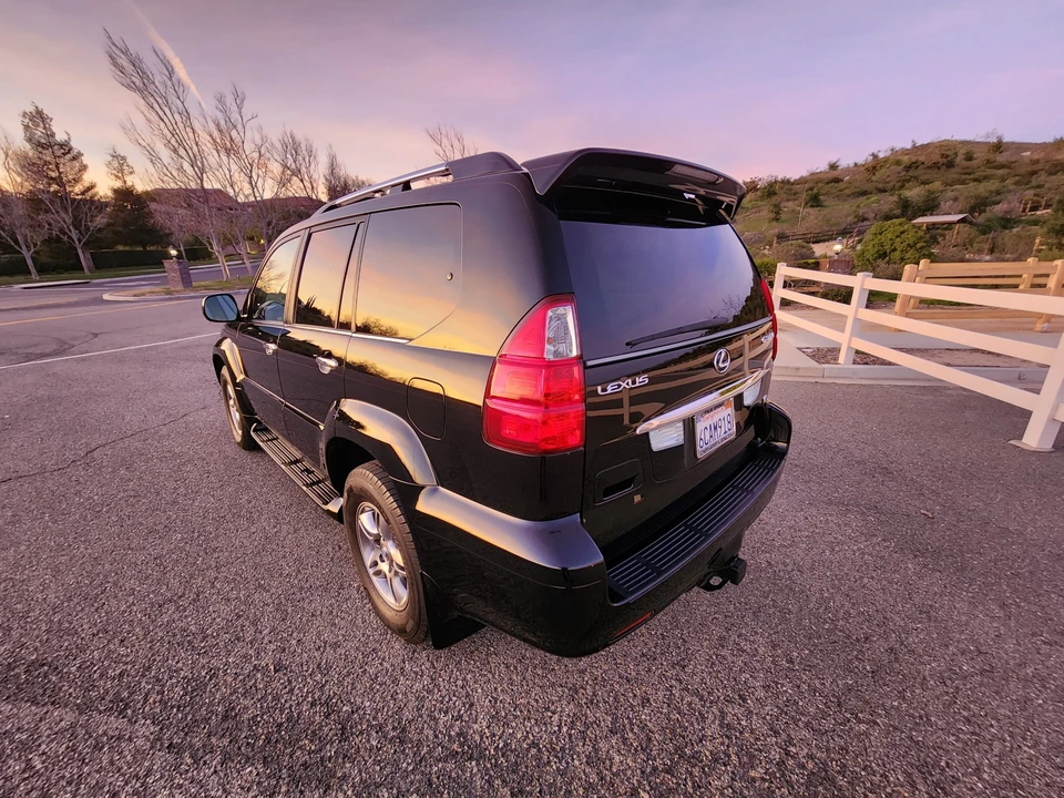 2008 Lexus GX 1st Gen - Image 19 of 31