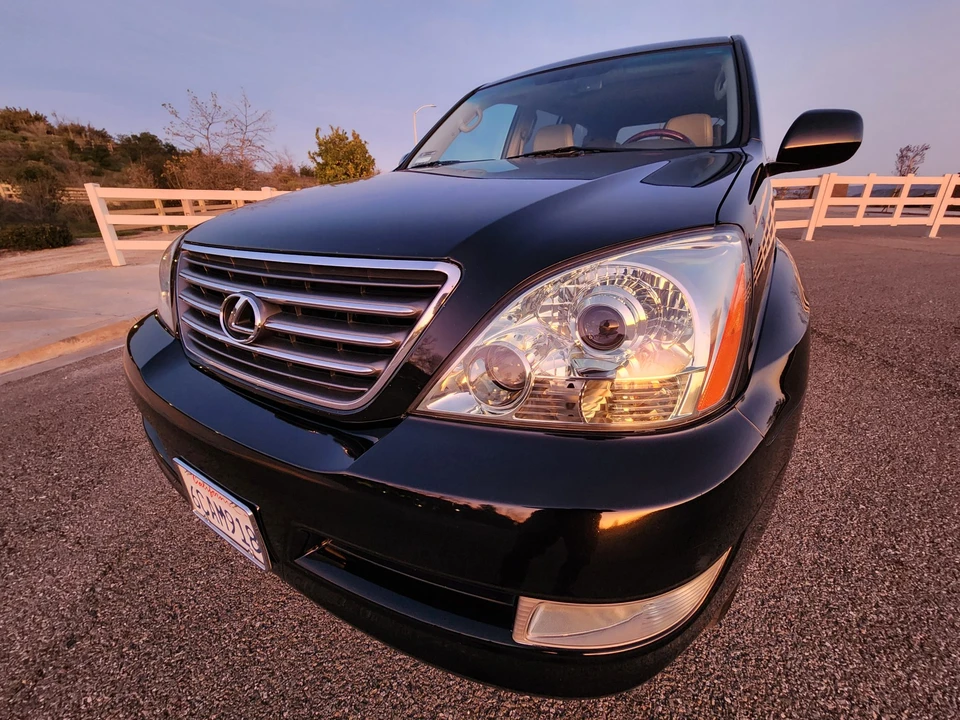 2008 Lexus GX 1st Gen - Image 4 of 31