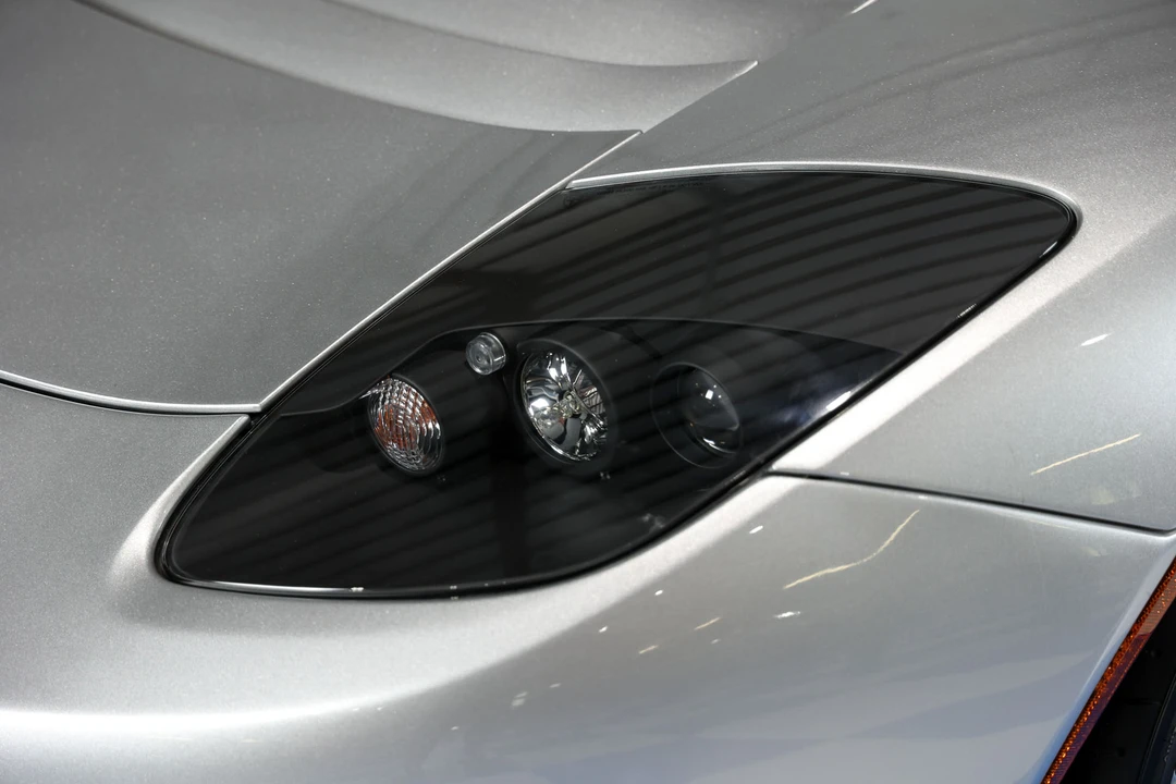 2008 Tesla Roadster - Image 11 of 31