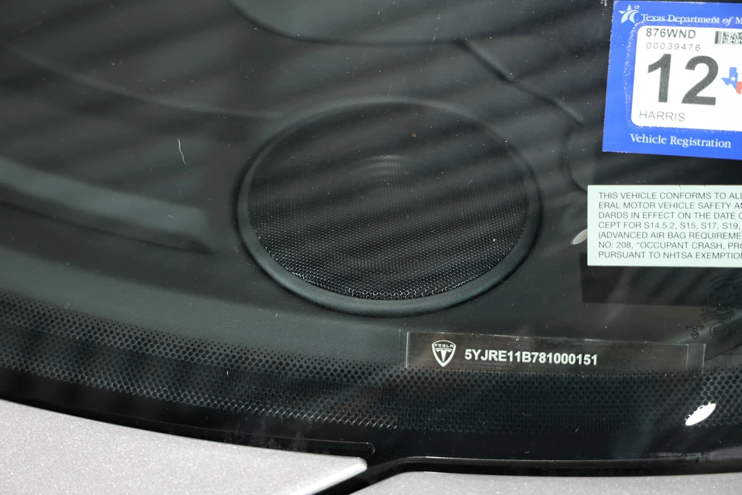 2008 Tesla Roadster - Image 15 of 31