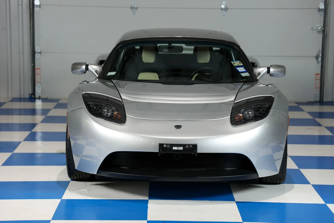 2008 Tesla Roadster - Image 2 of 31