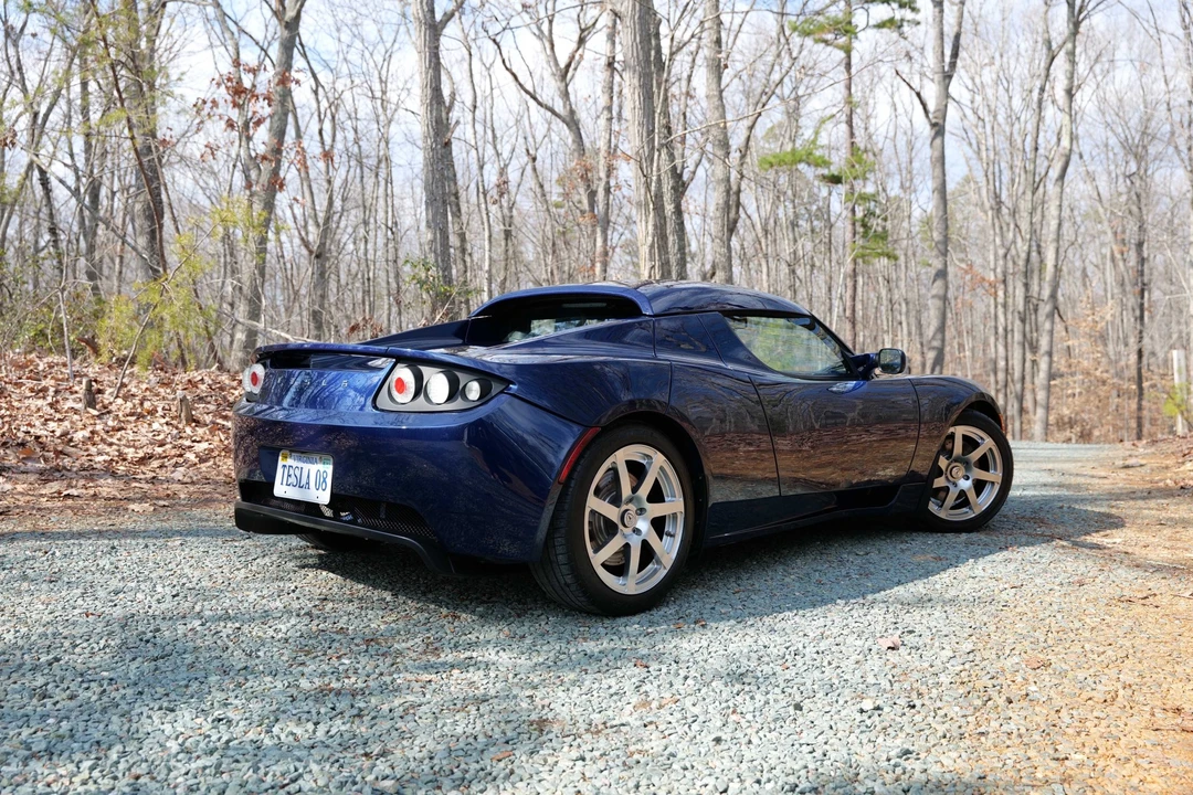 2008 Tesla Roadster - Image 31 of 31