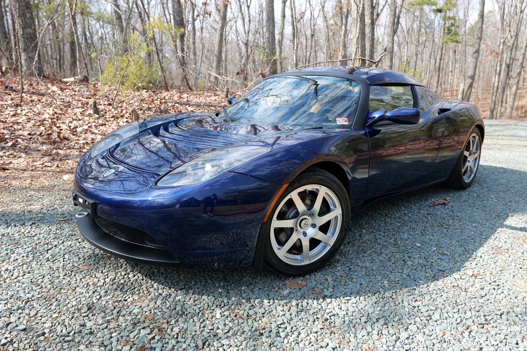 2008 Tesla Roadster - Image 7 of 31