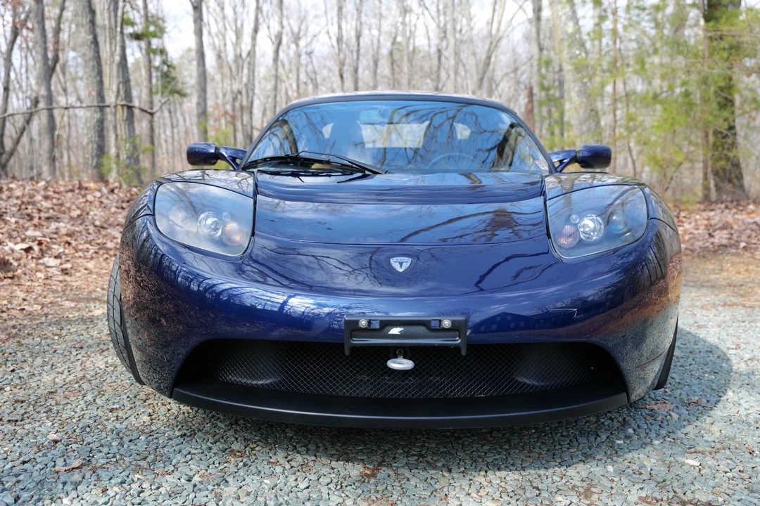 2008 Tesla Roadster - Image 10 of 31