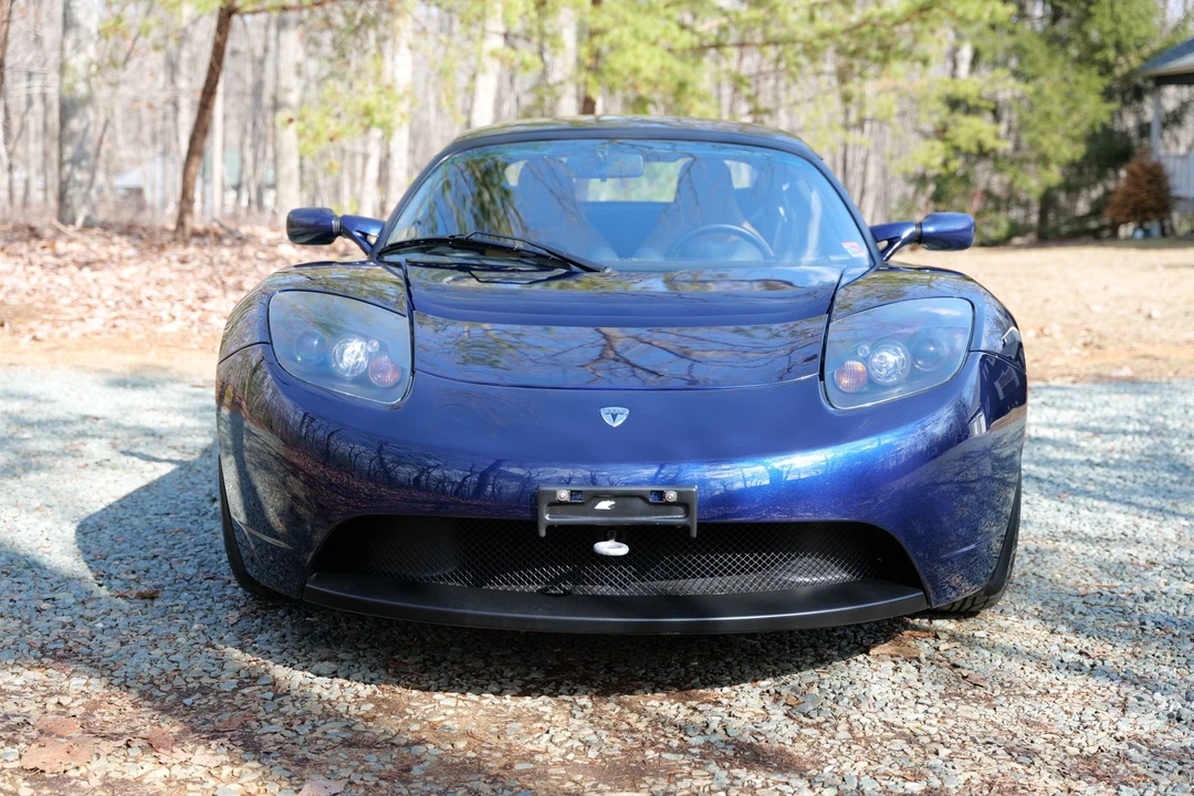 2008 Tesla Roadster - Image 12 of 31