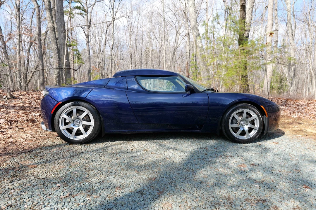 2008 Tesla Roadster - Image 25 of 31