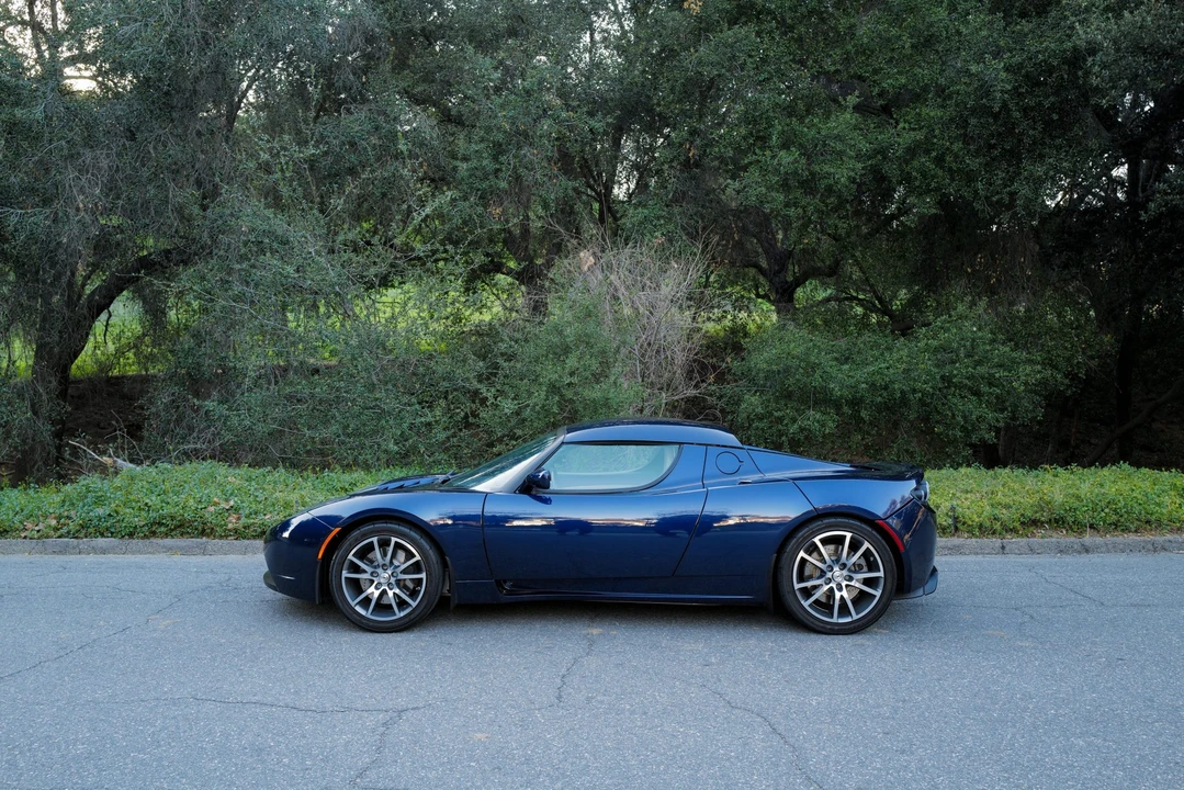 2008 Tesla Roadster - Image 12 of 31