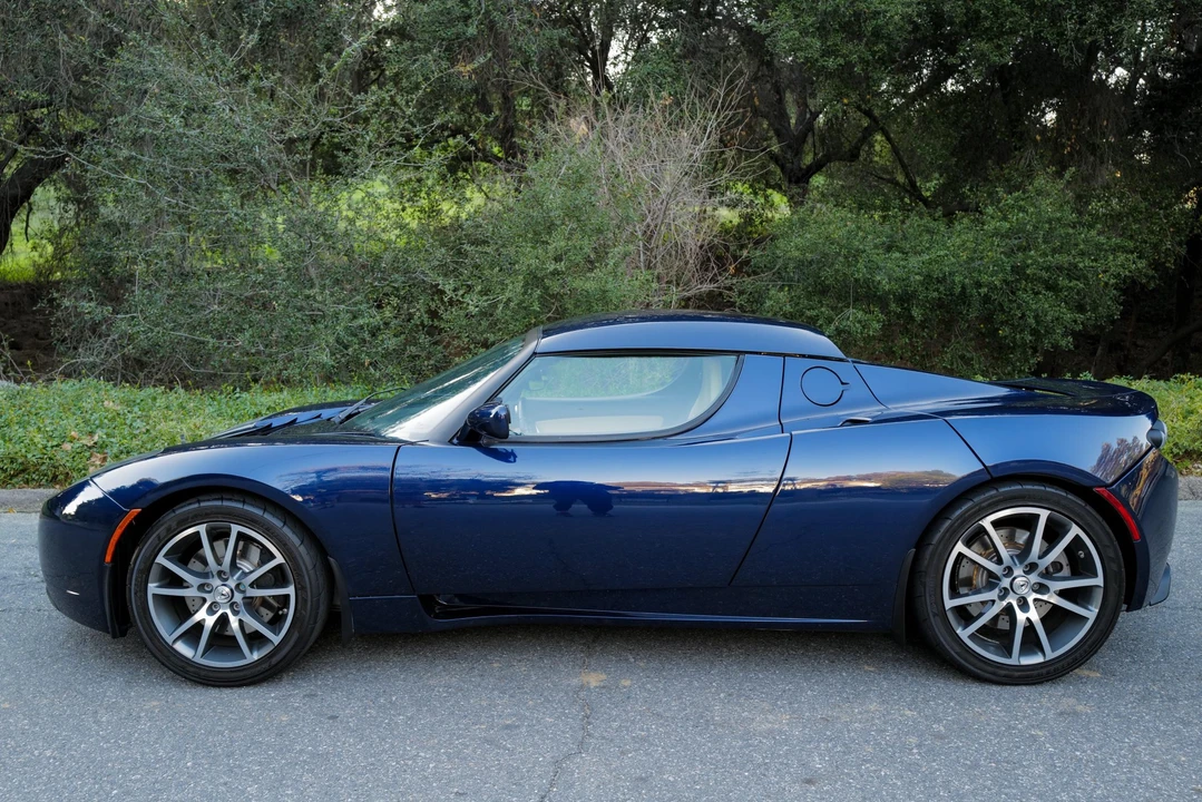 2008 Tesla Roadster - Image 13 of 31