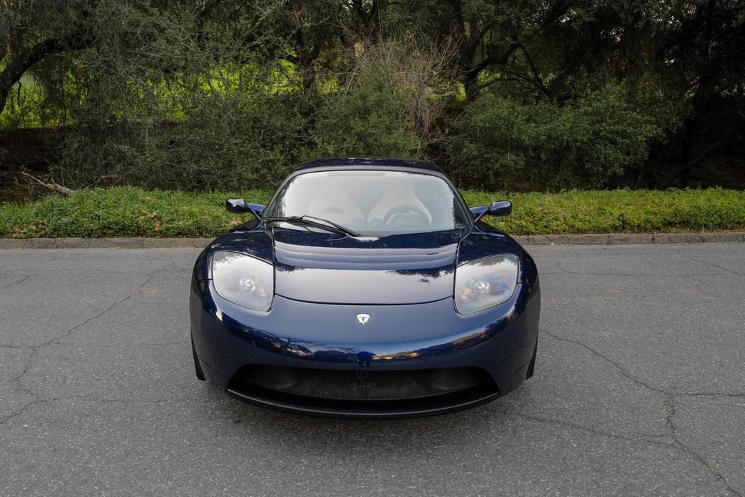 2008 Tesla Roadster - Image 14 of 31