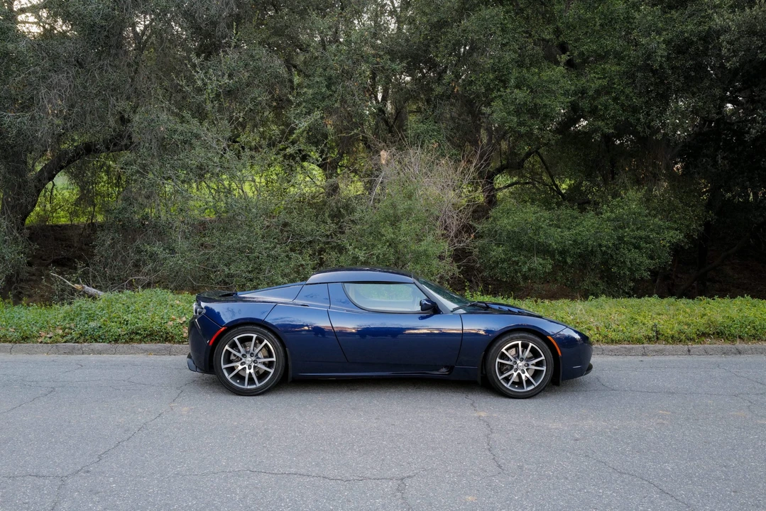 2008 Tesla Roadster - Image 3 of 31