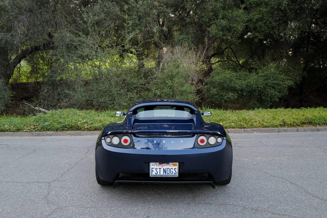 2008 Tesla Roadster - Image 8 of 31
