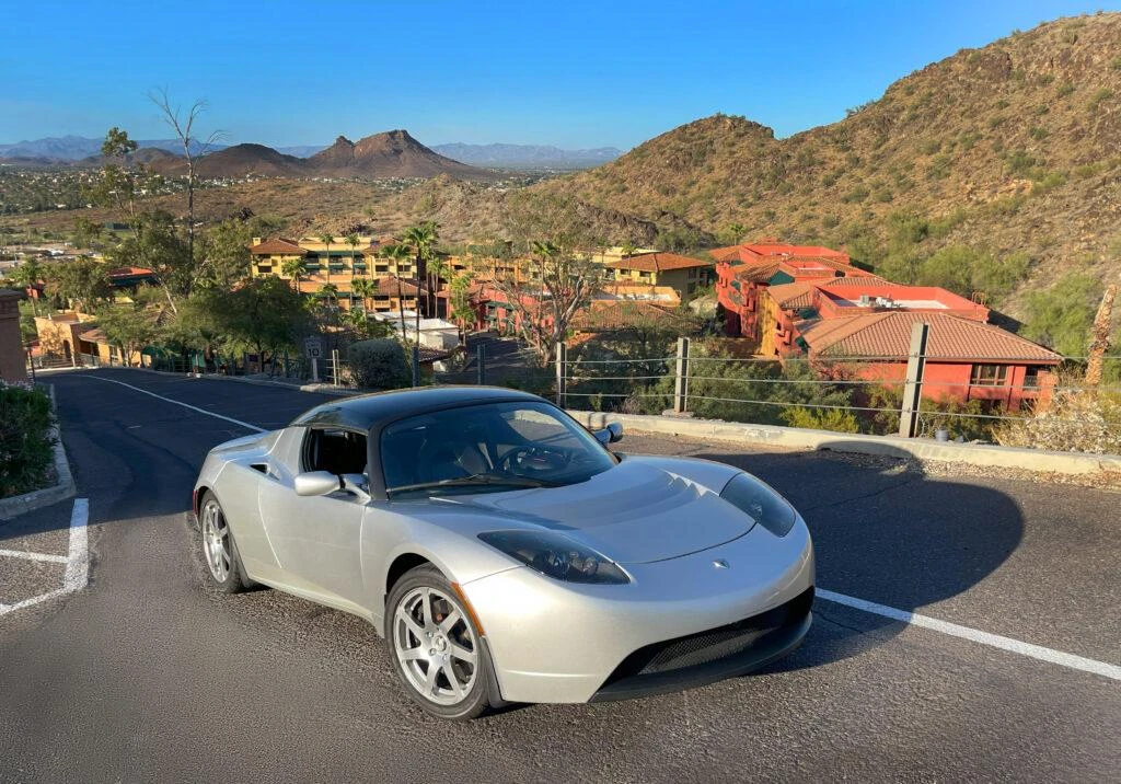 2008 Tesla Roadster - Image 2 of 31