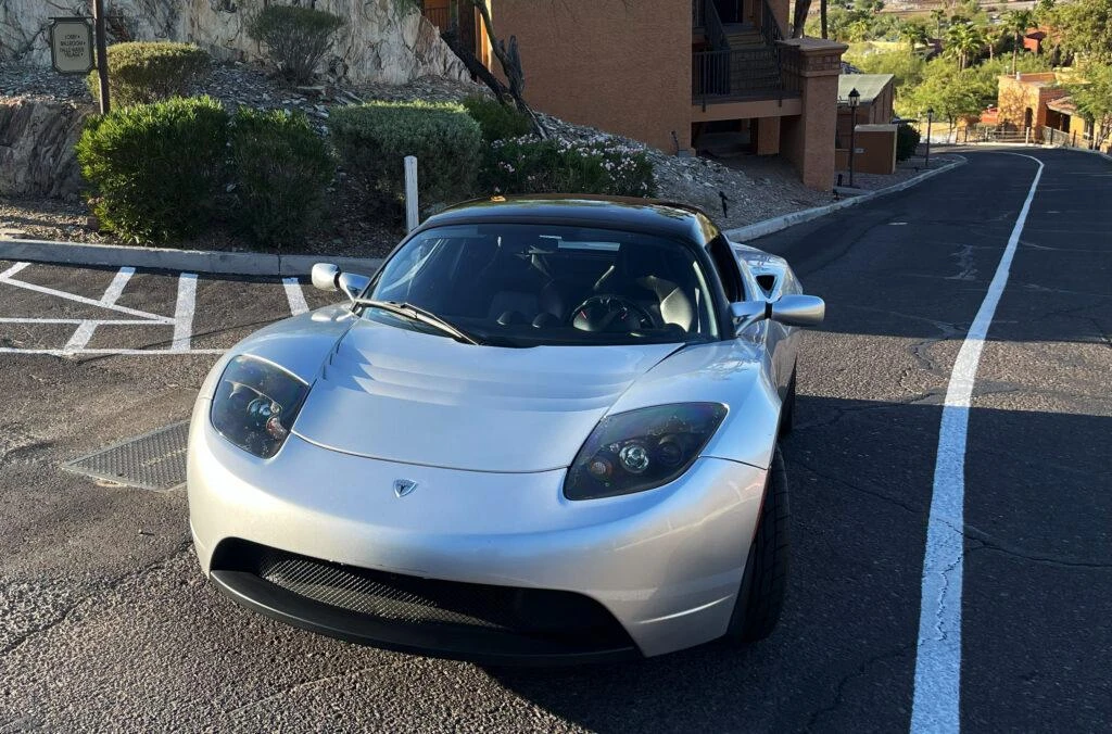 2008 Tesla Roadster - Image 3 of 31