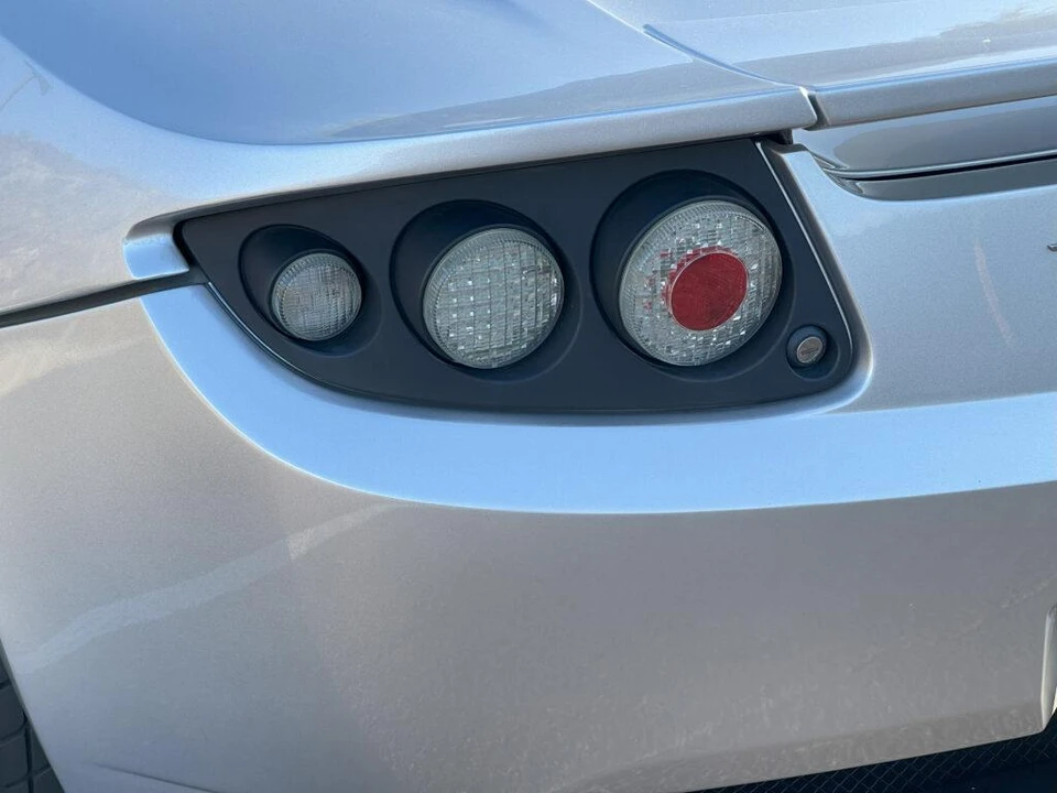 2008 Tesla Roadster - Image 19 of 31