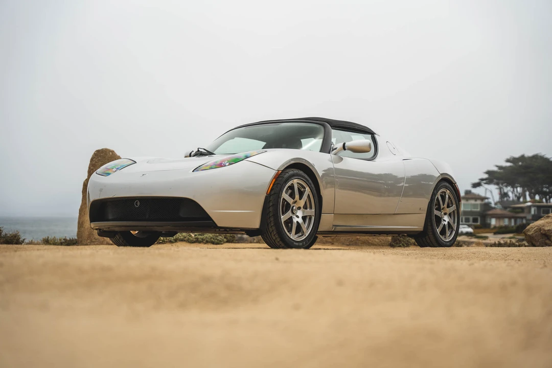 2008 Tesla Roadster - Image 2 of 31