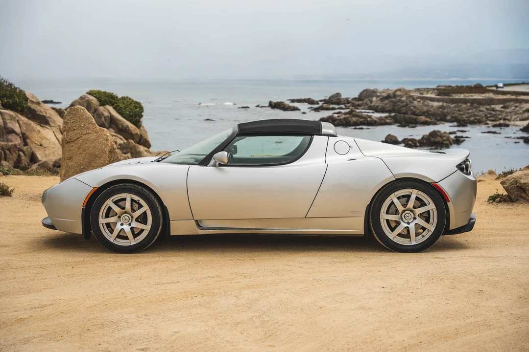 2008 Tesla Roadster - Image 10 of 31
