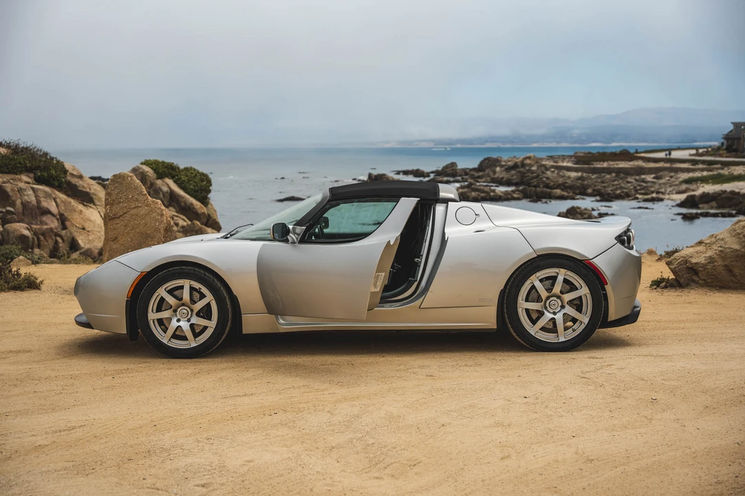 2008 Tesla Roadster - Image 12 of 31