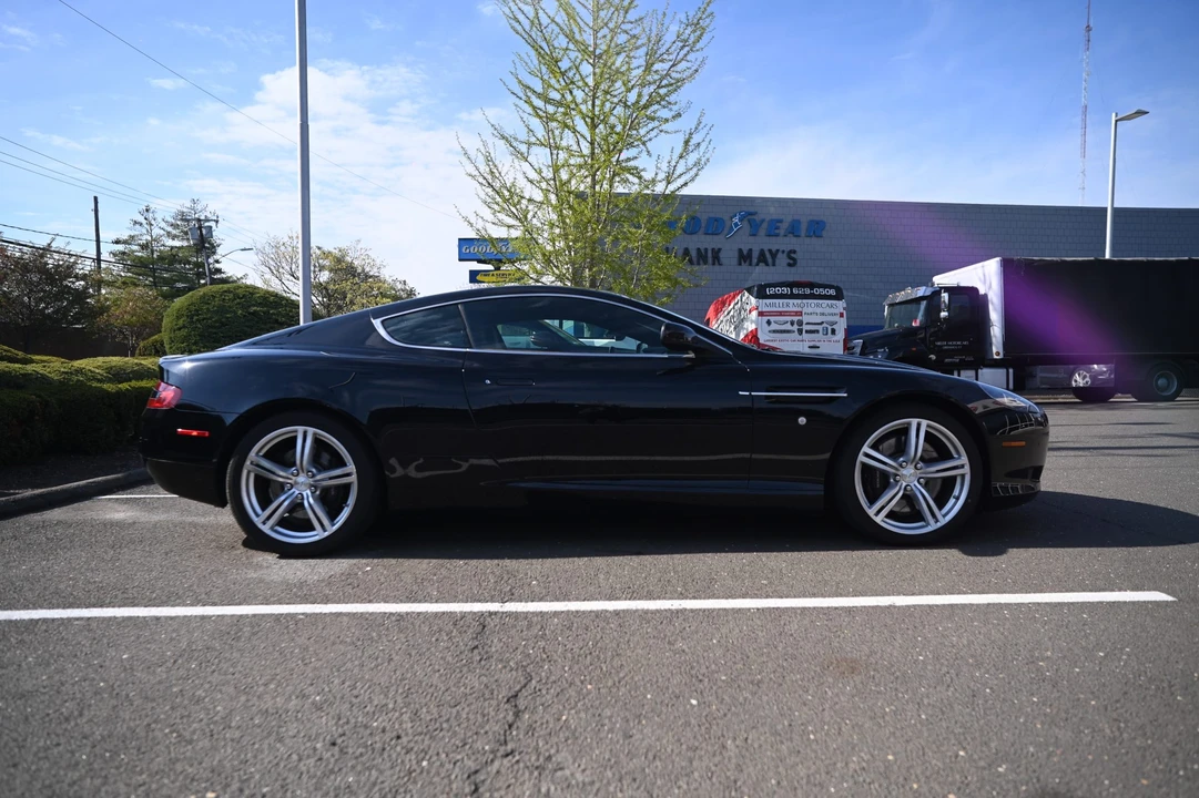 2009 Aston Martin DB9 - Image 10 of 31