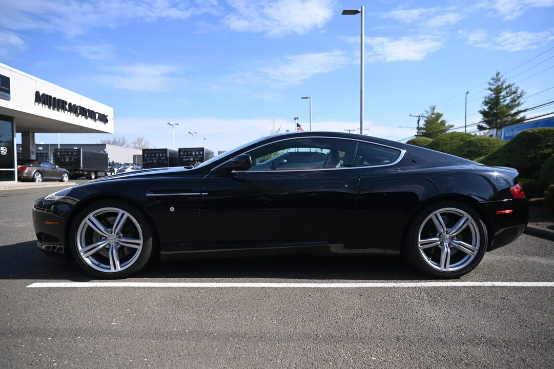 2009 Aston Martin DB9 - Image 13 of 31