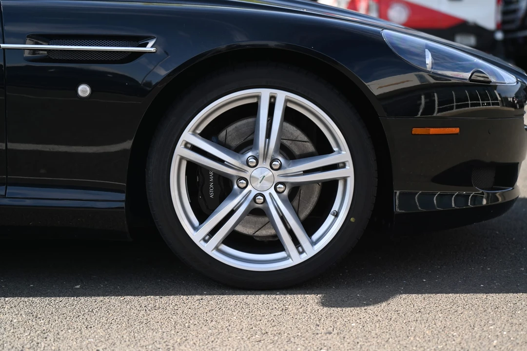 2009 Aston Martin DB9 - Image 27 of 31