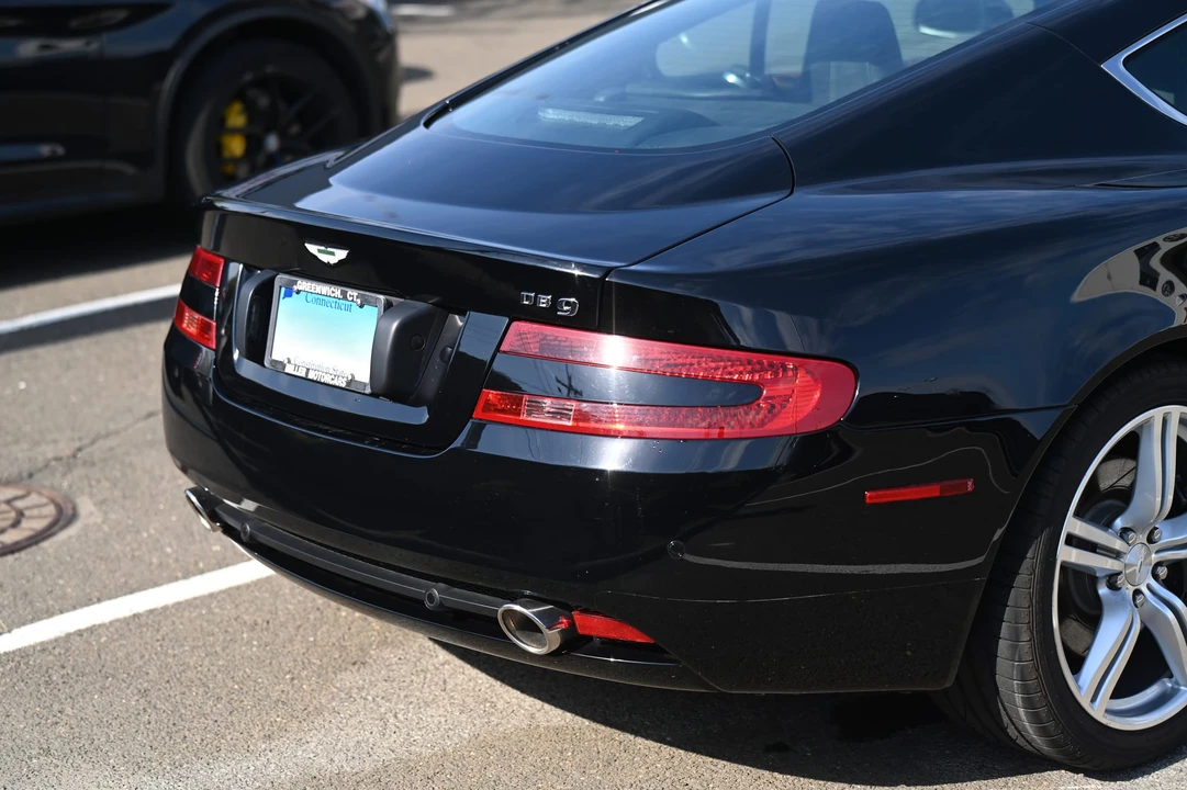 2009 Aston Martin DB9 - Image 18 of 31
