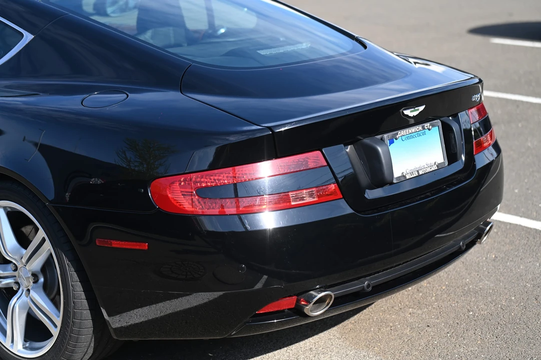 2009 Aston Martin DB9 - Image 17 of 31
