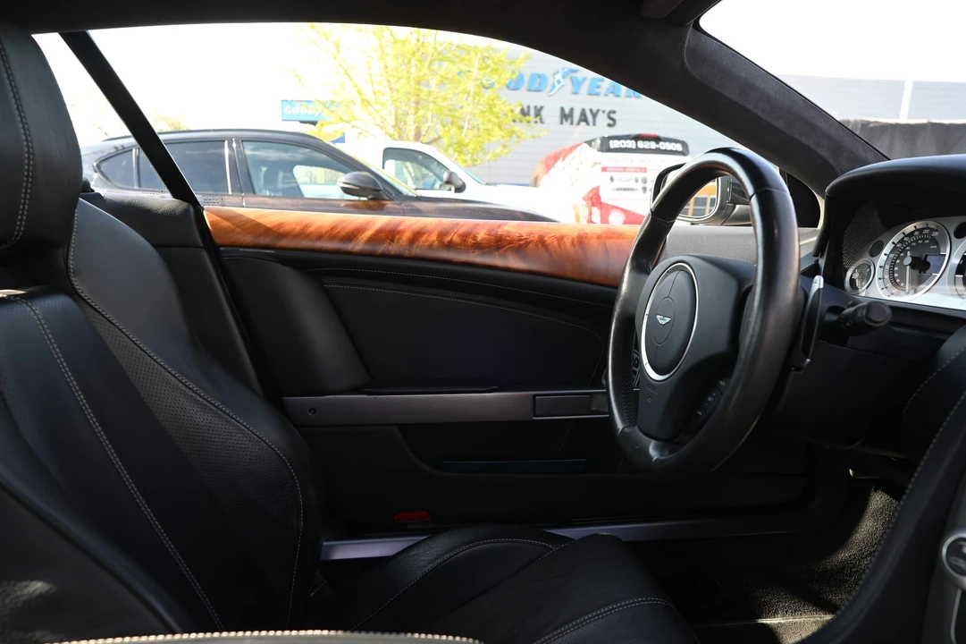 2009 Aston Martin DB9 - Image 30 of 31
