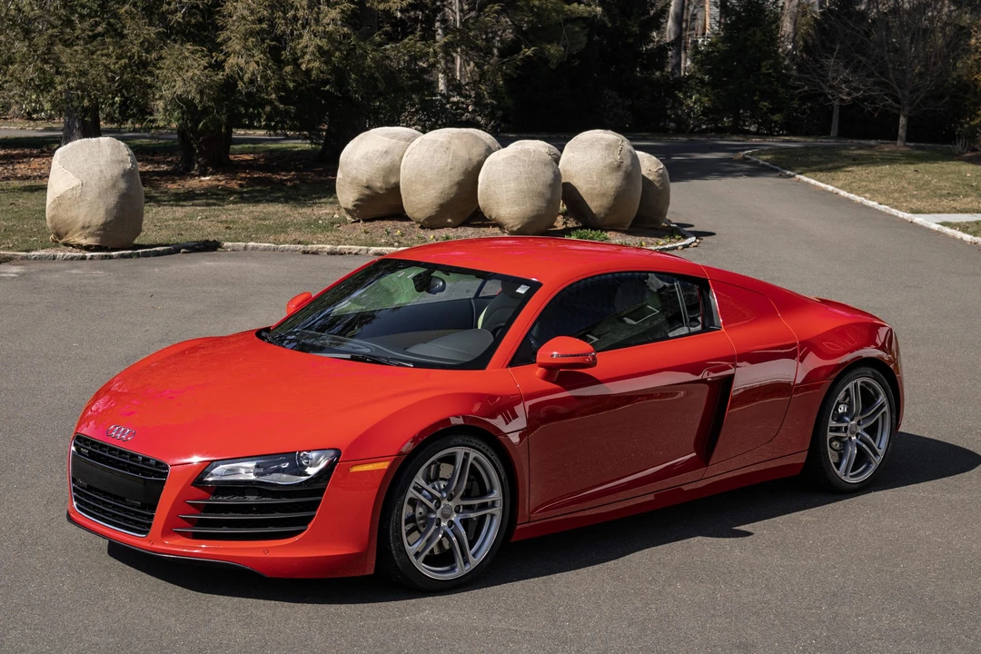 2009 Audi 42 R8 - Image 2 of 31