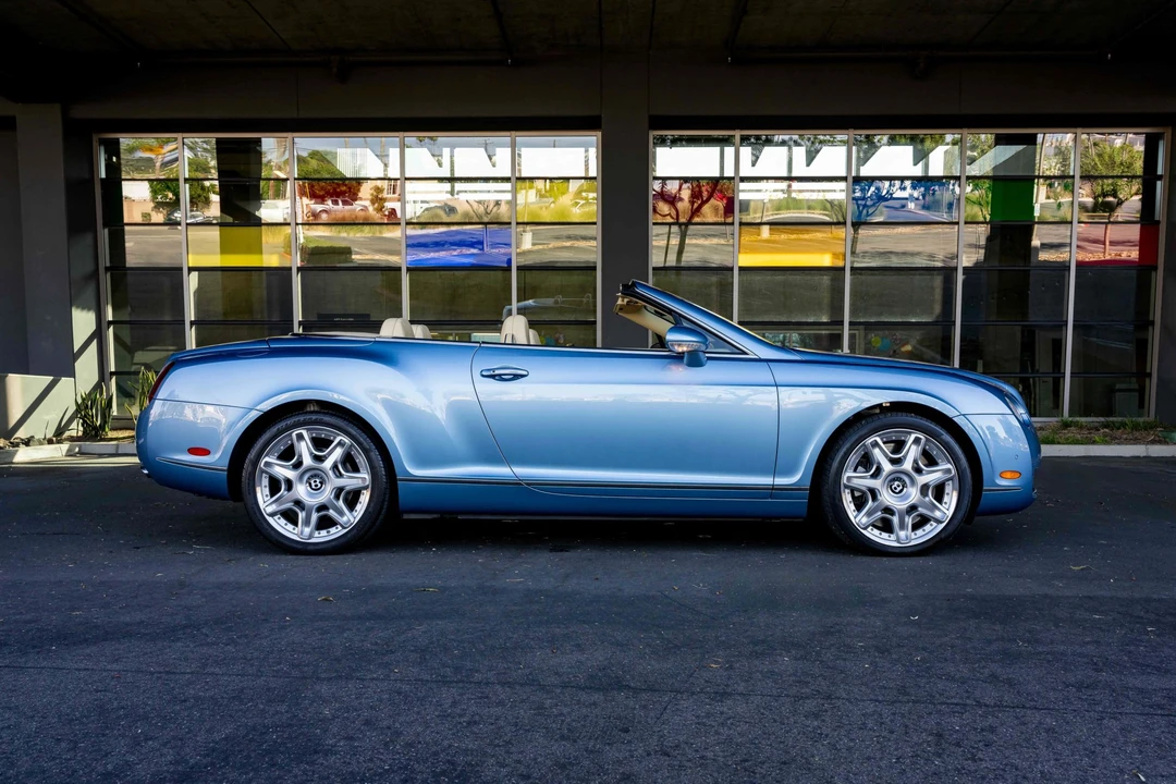 2009 Bentley Continental GTC - Image 8 of 31