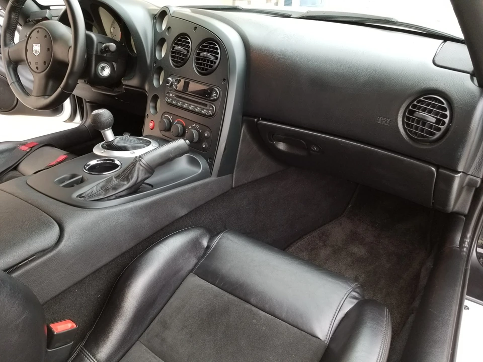 2009 Dodge Viper ACR 4th Gen - Image 27 of 31