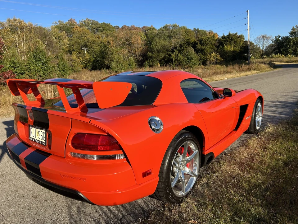 2009 Dodge Viper 4th Gen - Image 16 of 31
