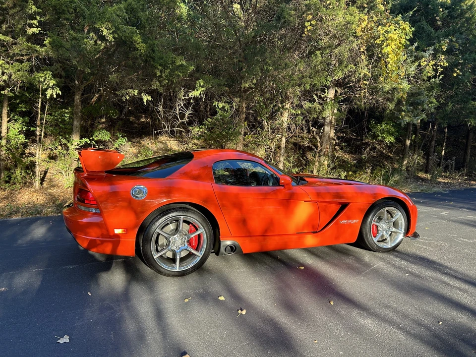 2009 Dodge Viper 4th Gen - Image 15 of 31