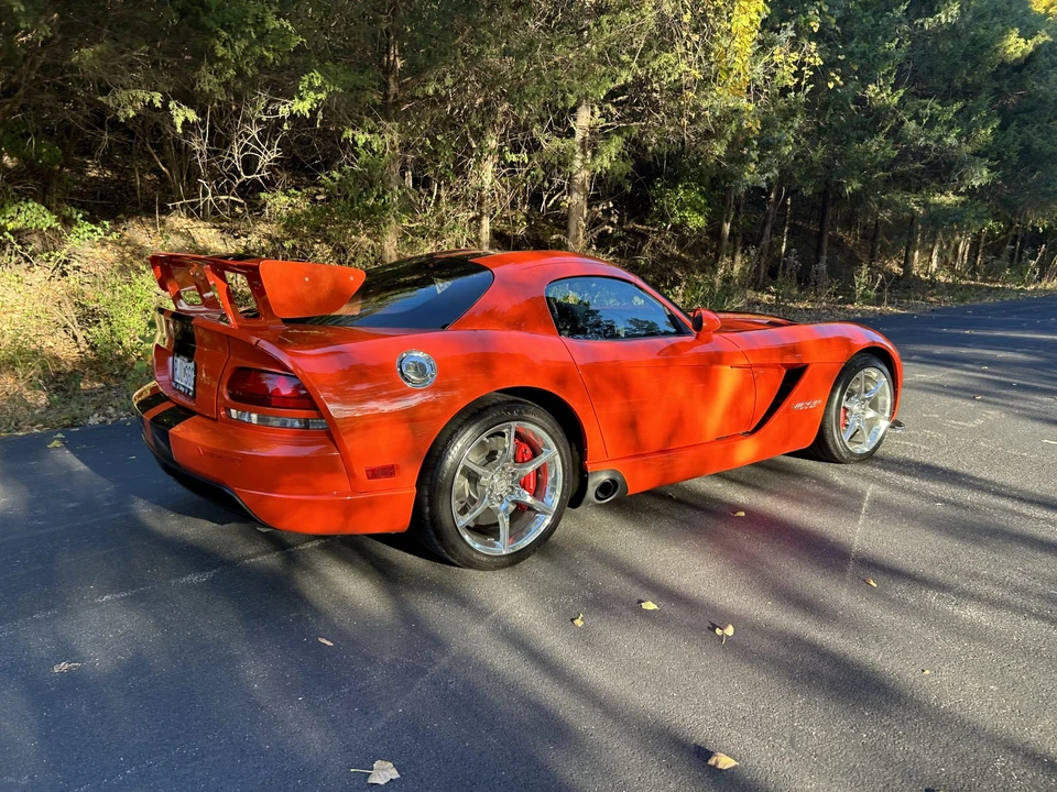 2009 Dodge Viper 4th Gen - Image 13 of 31