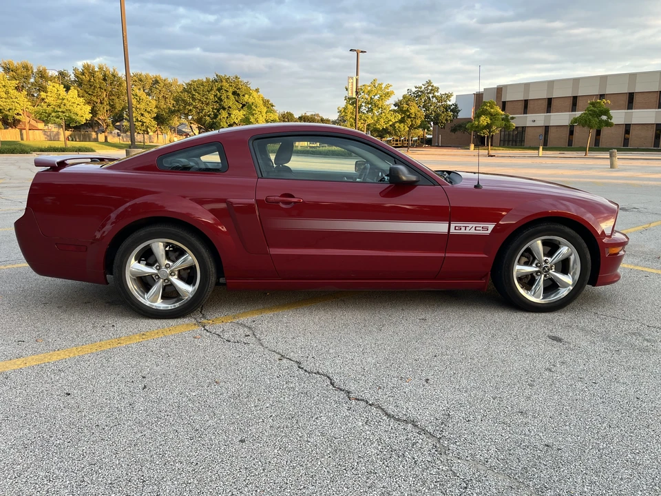 2009 Ford S197 Mustang - Image 11 of 31