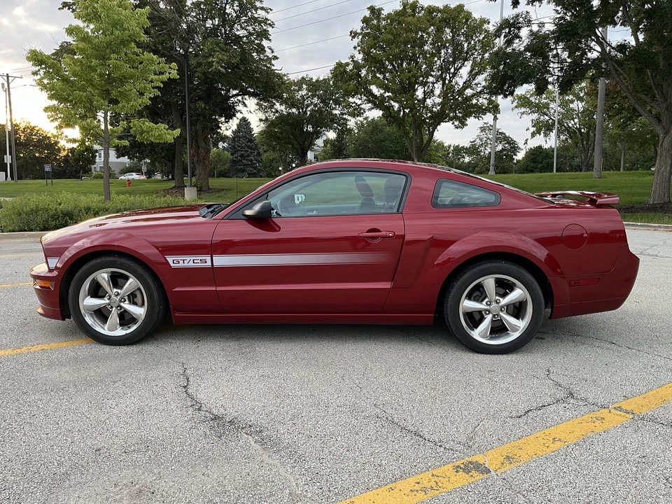 2009 Ford S197 Mustang - Image 3 of 31