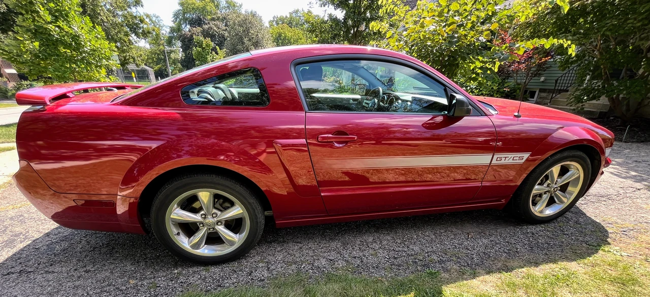 2009 Ford S197 Mustang - Image 10 of 31