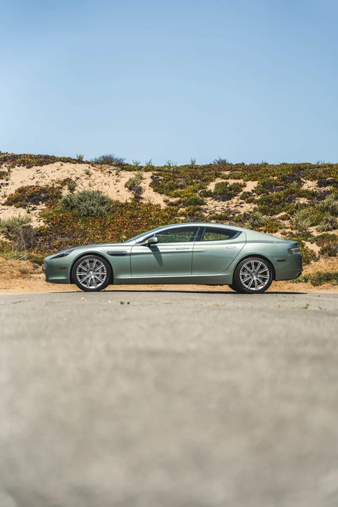 2010 Aston Martin Rapide - Image 10 of 31