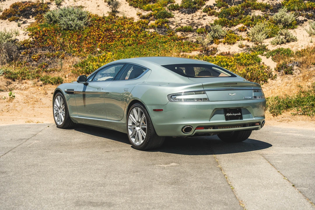 2010 Aston Martin Rapide - Image 12 of 31