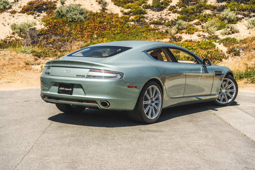 2010 Aston Martin Rapide - Image 25 of 31